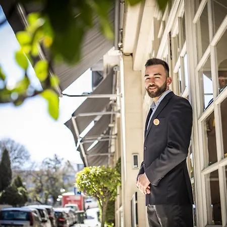 Plaza - Heritage Collection - Avenida Hotel Lisbon