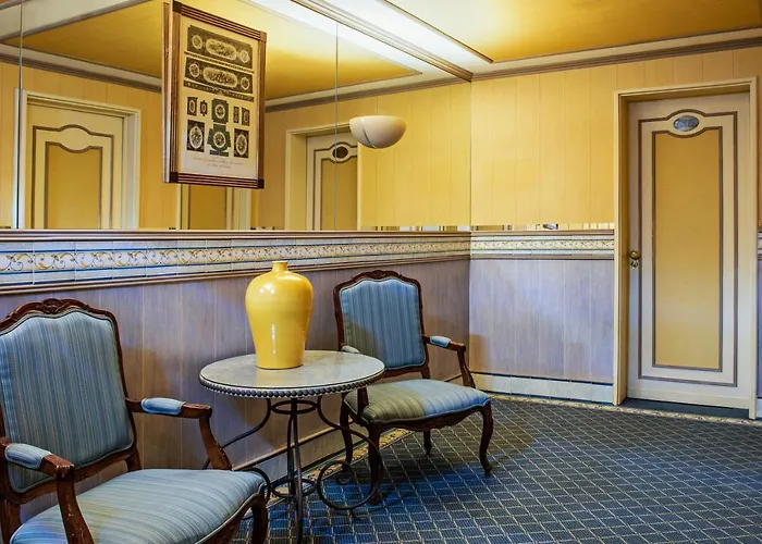 Plaza - Heritage Collection - Avenida 4*