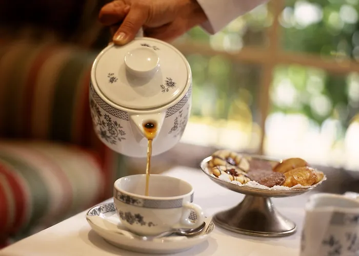 Plaza - Heritage Collection - Avenida Hotel