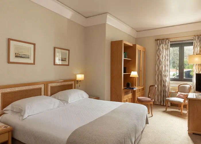 Plaza - Heritage Collection - Avenida Lisbon