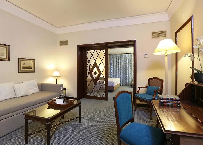 Plaza - Heritage Collection - Avenida Lisbon