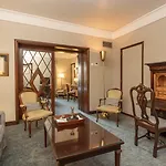Plaza - Heritage Collection - Avenida 4* Lisboa