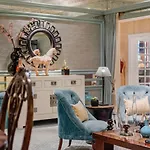 Plaza - Heritage Collection - Avenida