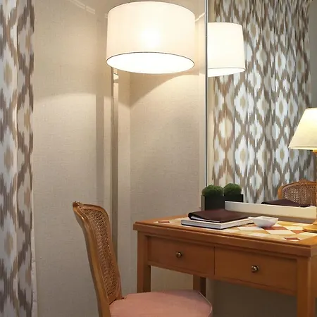 Plaza - Heritage Collection - Avenida Lisboa