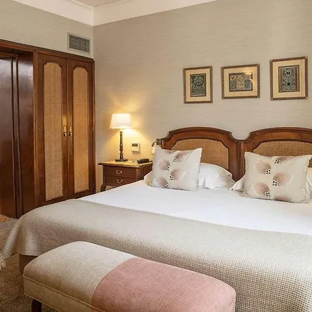 Plaza - Heritage Collection - Avenida