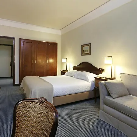 Отель Plaza - Heritage Collection - Avenida 4*